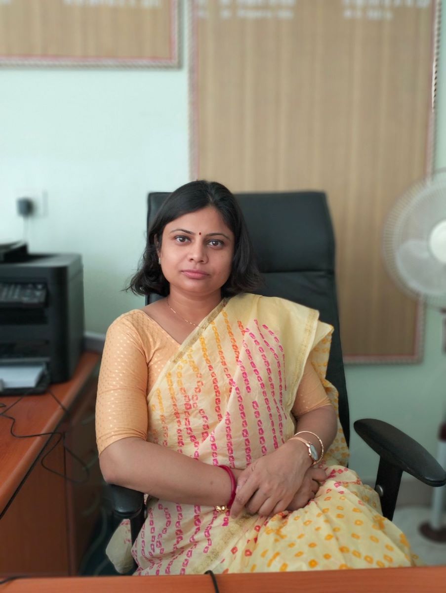 Dr. Sriparna Saha